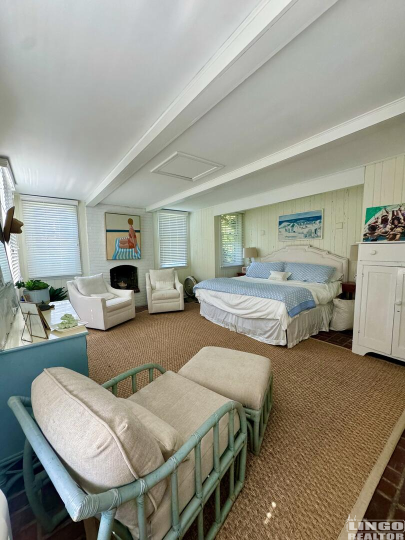 IMG_4434 9 ROLLING ROAD Rental Property