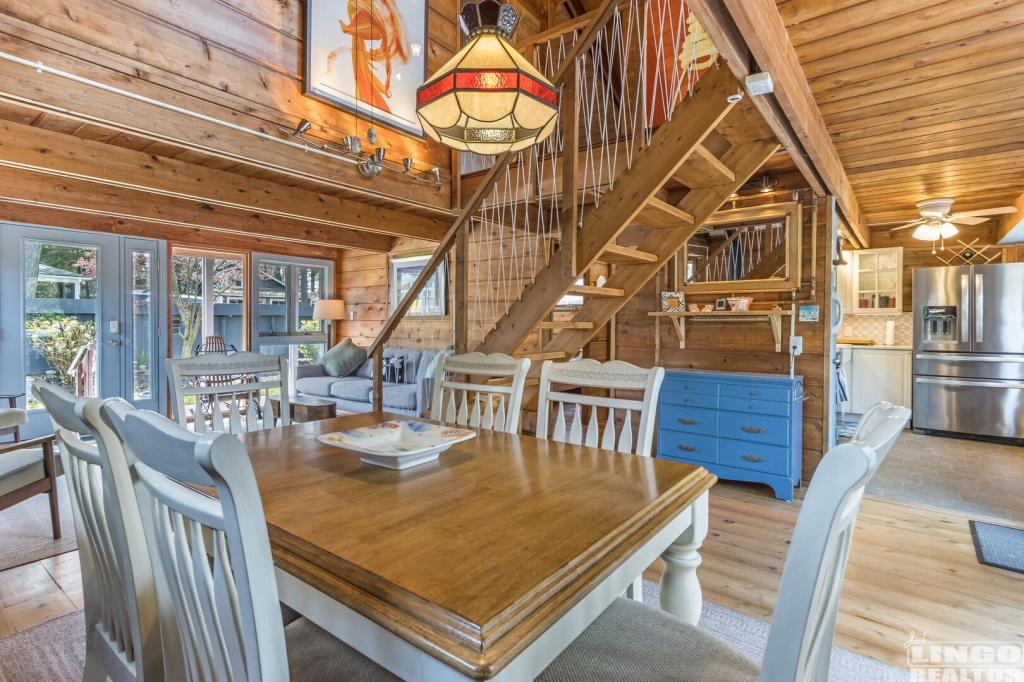 img_4937+(1) 111 CAROLINA STREET Rental Property