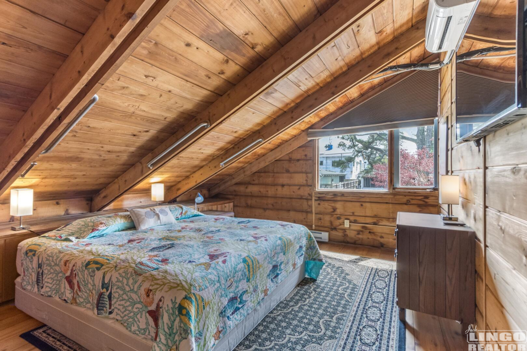 img_4958 111 CAROLINA STREET Rental Property