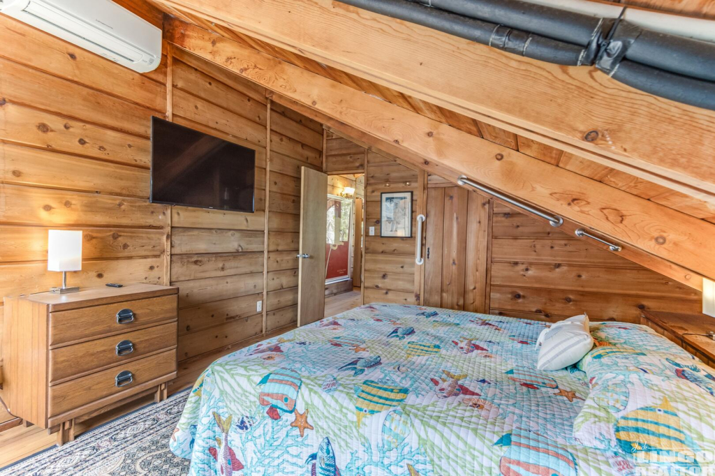 img_4961 111 CAROLINA STREET Rental Property