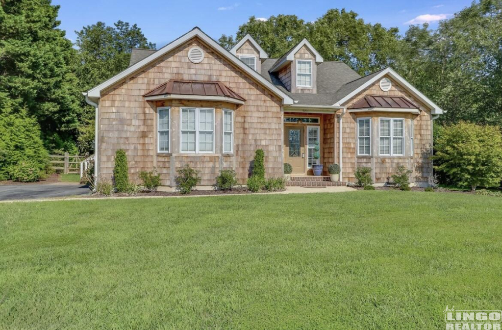 IMG_1787 15 GLADE CIRCLE EAST Rental Property IMG_1787 15 GLADE CIRCLE EAST Rental Property