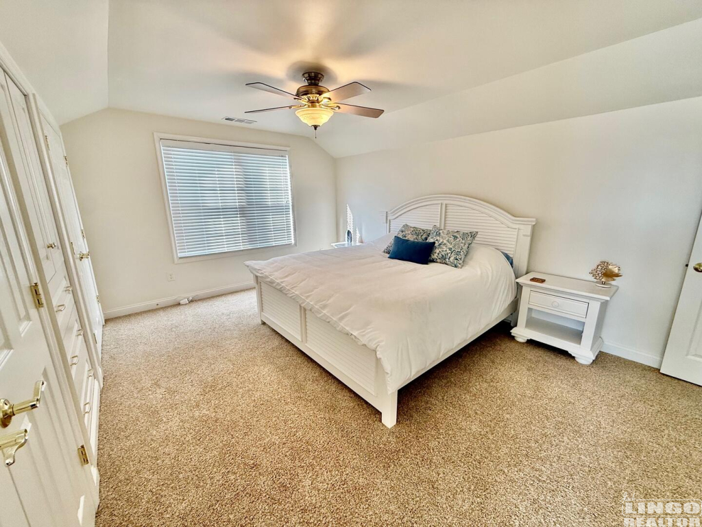 IMG_1993 15 GLADE CIRCLE EAST Rental Property IMG_1993 15 GLADE CIRCLE EAST Rental Property