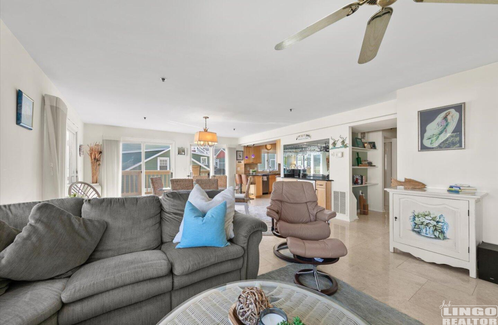 15-16+A+Clayton+St-15 16A CLAYTON STREET Rental Property