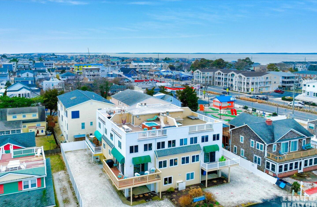 48-16+A+Clayton+St-48 16A CLAYTON STREET Rental Property