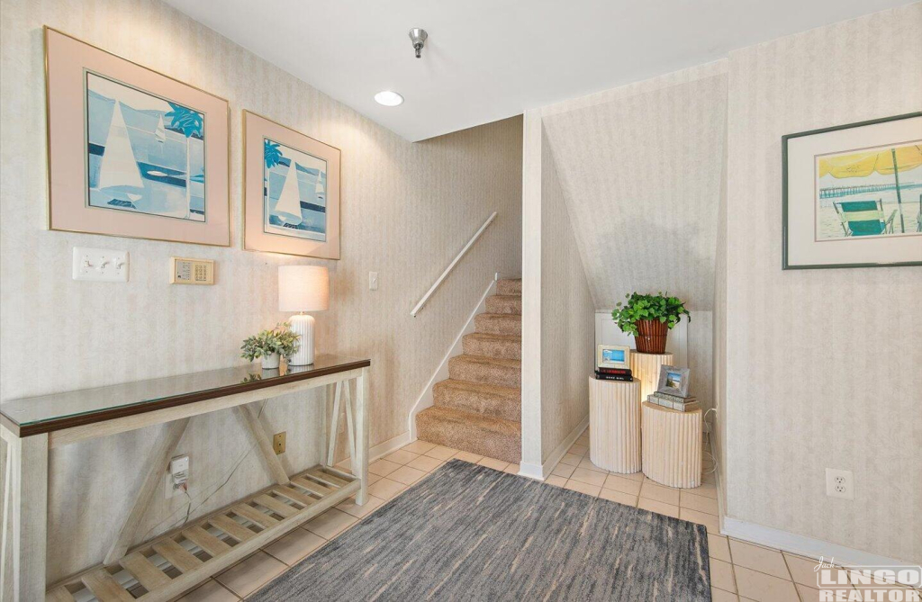 5 16A CLAYTON STREET Rental Property