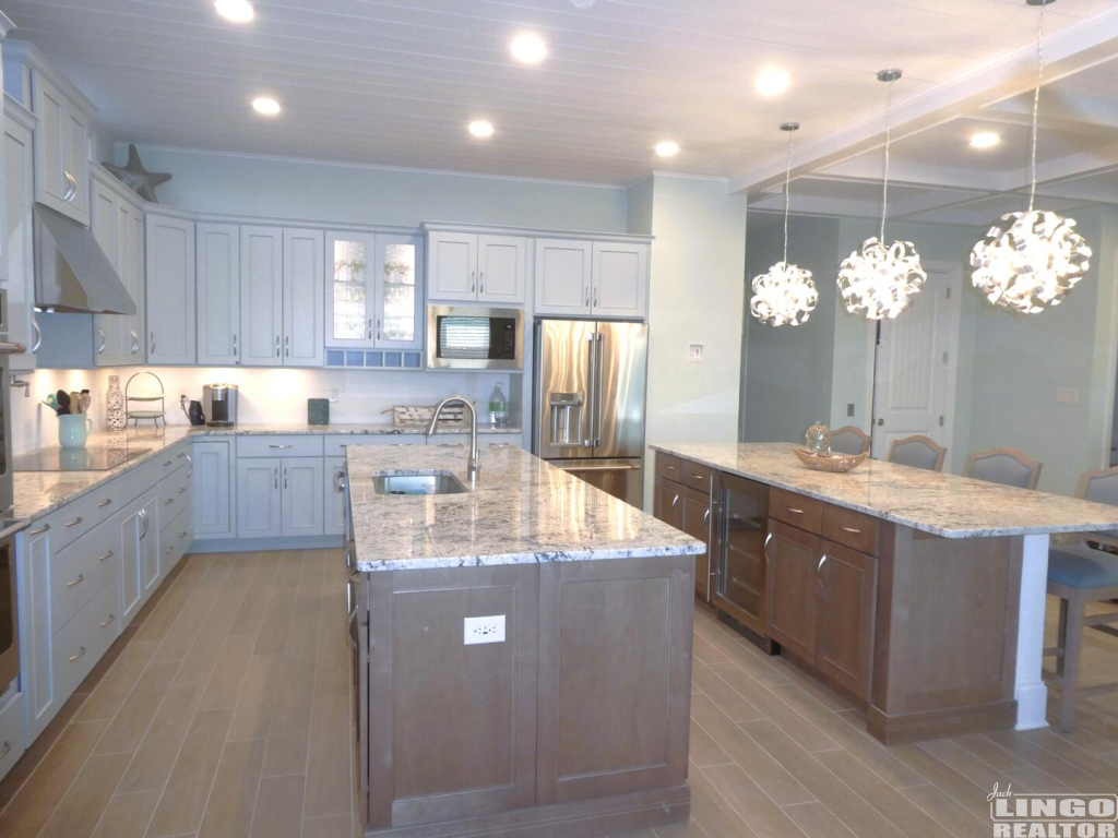 Kitchen26(4) 28447 DRIFTWOOD LANE Rental Property