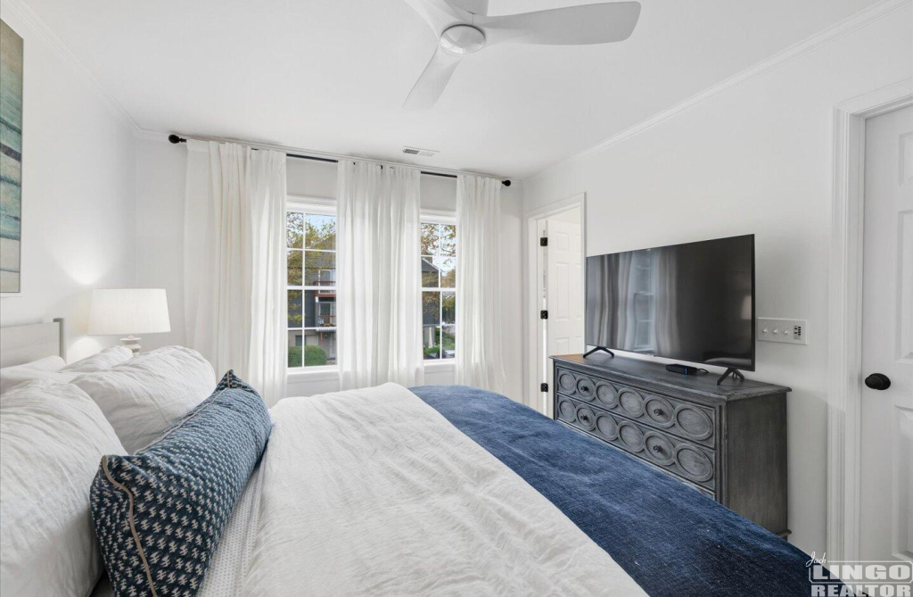 18 2805 AMERICAN EAGLE WAY Rental Property