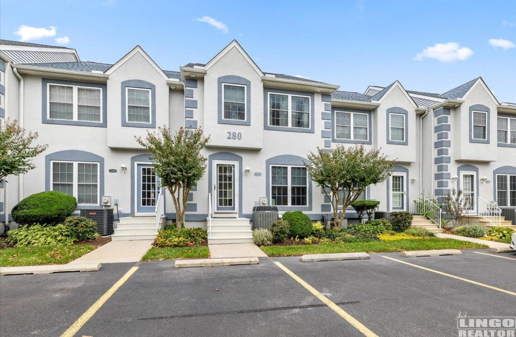 3 2805 AMERICAN EAGLE WAY Rental Property