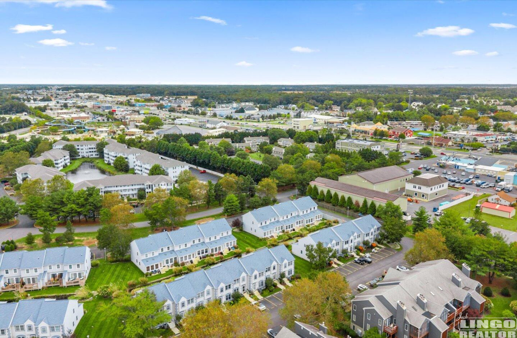 32 2805 AMERICAN EAGLE WAY Rental Property