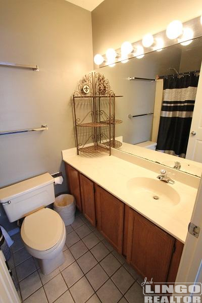 bath 408 KING CHARLES AVENUE #2  Rental Property