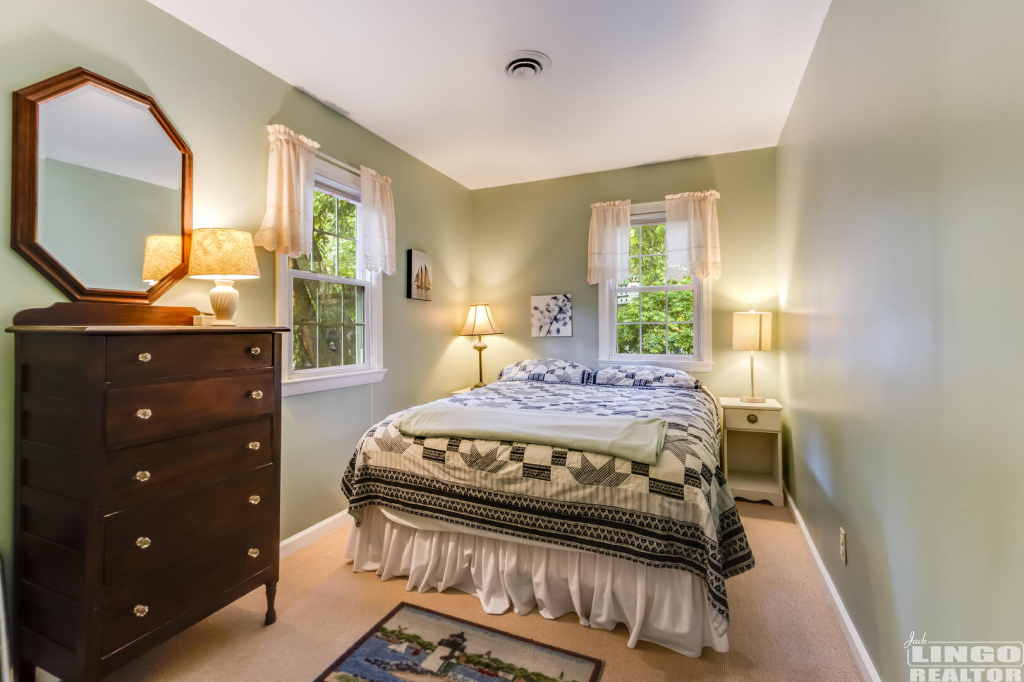 017_img_9449_915 72 COLUMBIA AVENUE Rental Property 017_img_9449_915 72 COLUMBIA AVENUE Rental Property