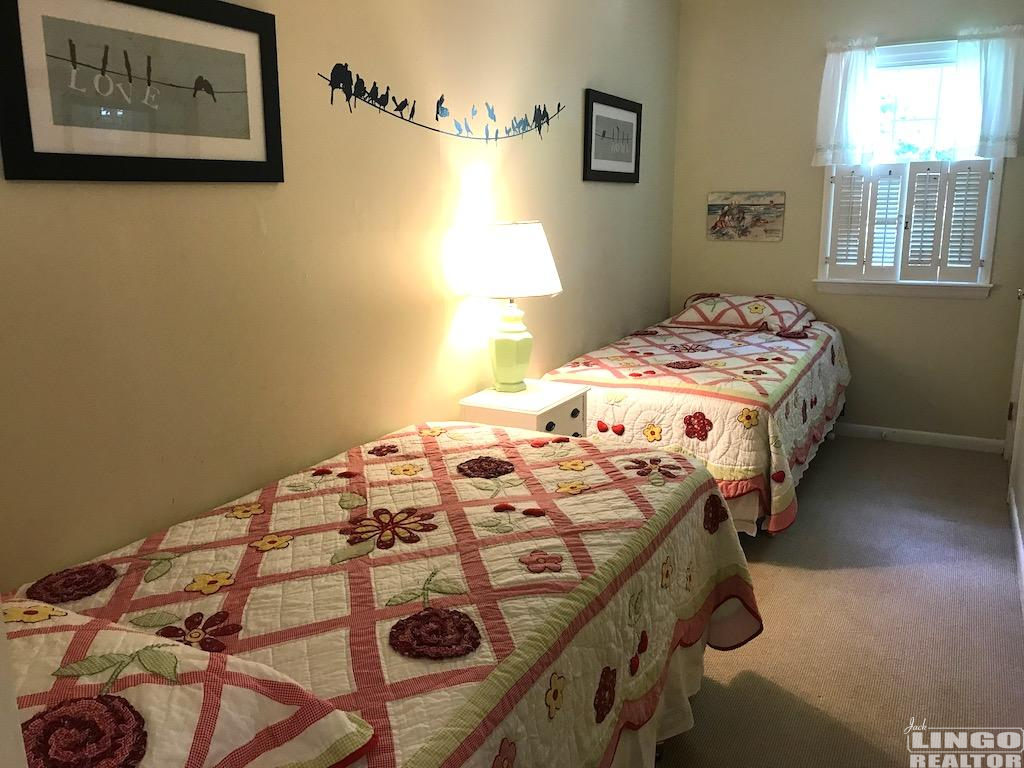 72br1 72 COLUMBIA AVENUE Rental Property