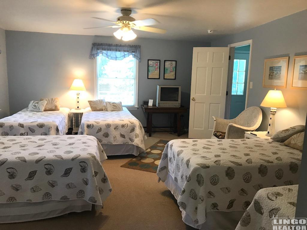 72br3 72 COLUMBIA AVENUE Rental Property