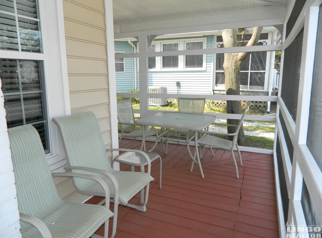 porch2 16A DELAWARE AVENUE  Rental Property