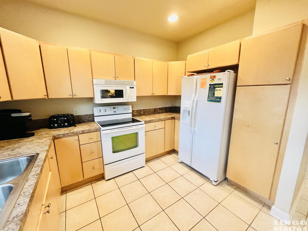 EBA3296B-EA03-4920-9584-9264D846BE0E 7B DICKINSON AVENUE  Rental Property