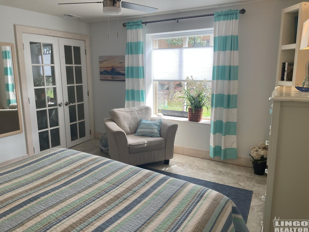 IMG_0831 17 HARBOR ROAD Rental Property