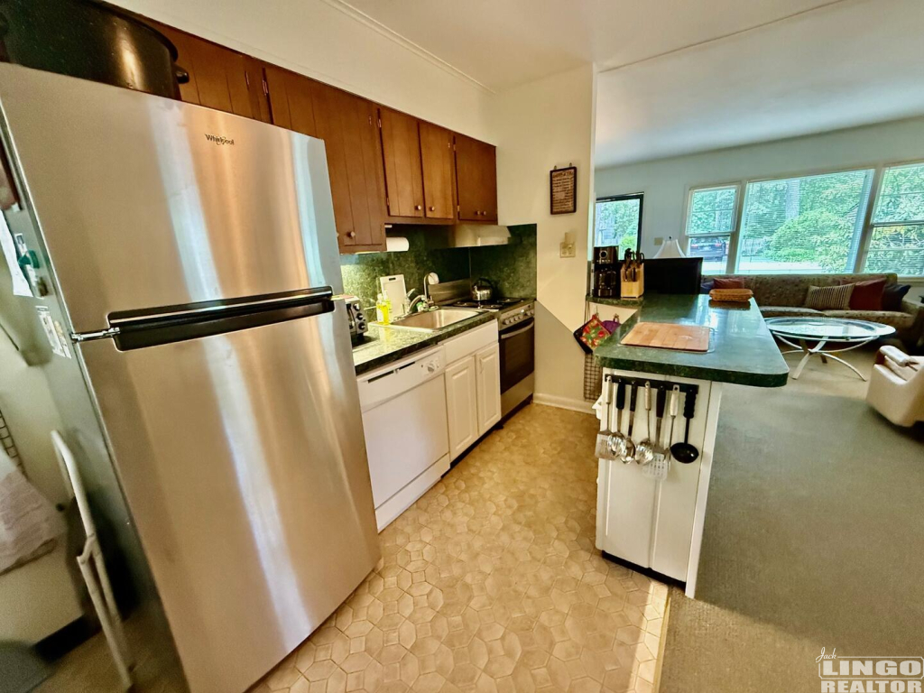 IMG_1199 66 HENLOPEN AVENUE  Rental Property