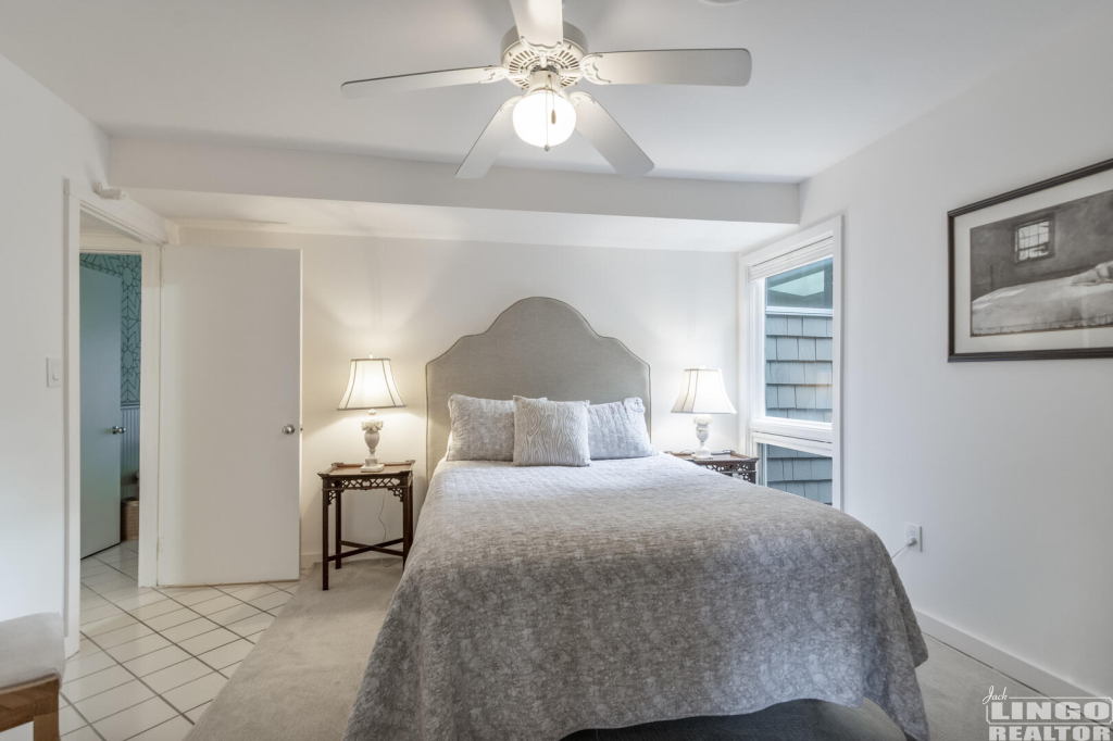 045_img_6720_129 47 HOLLY ROAD  Rental Property