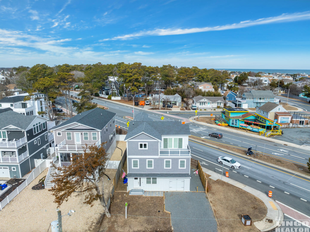 002_dji_0910_702 109 HOUSTON STREET  Rental Property