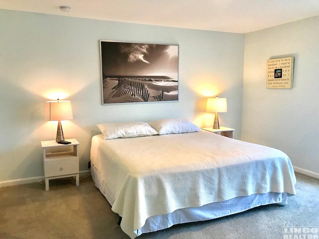 16bmast 16B HOUSTON STREET  Rental Property