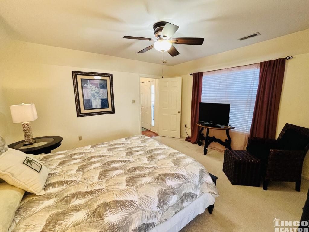 060C71C7-97BC-43E7-B766-F0F820E1BF3B 3 JENNA LANE    Rental Property