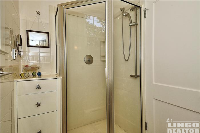 Web_Main_Level-Shower 125 LAKE DRIVE  Rental Property