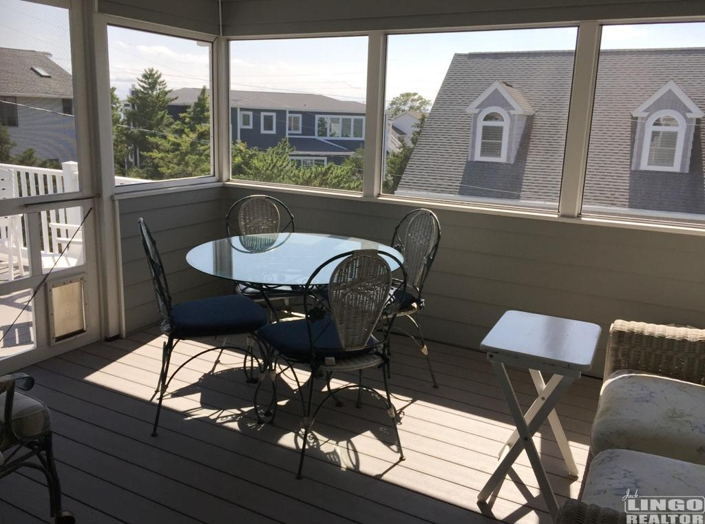 Mary_101_screenedporch 101 MARY AVENUE  Rental Property