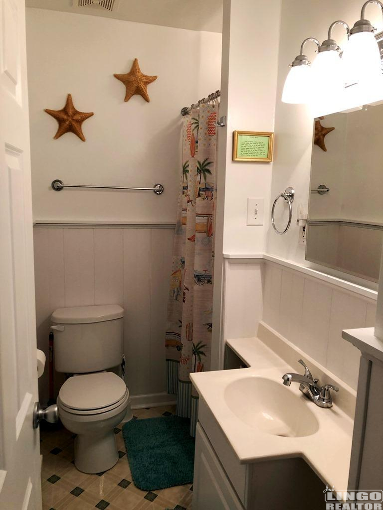 IMG_1222 58 MARYLAND AVENUE #2    Rental Property