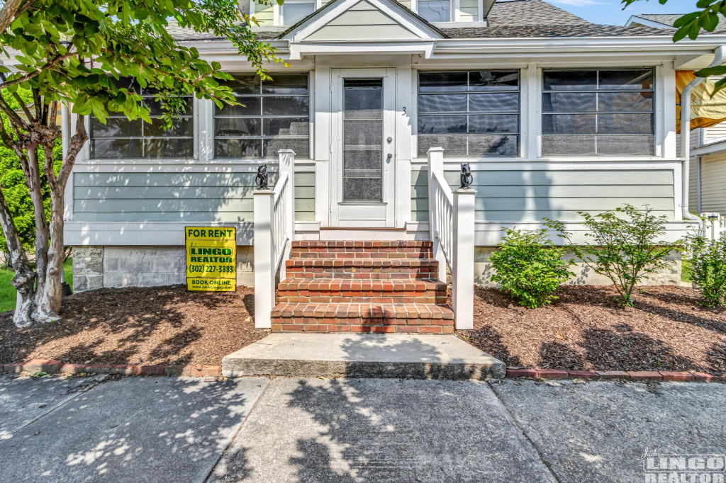 047_img_9513_381 3 OAK AVENUE  Rental Property
