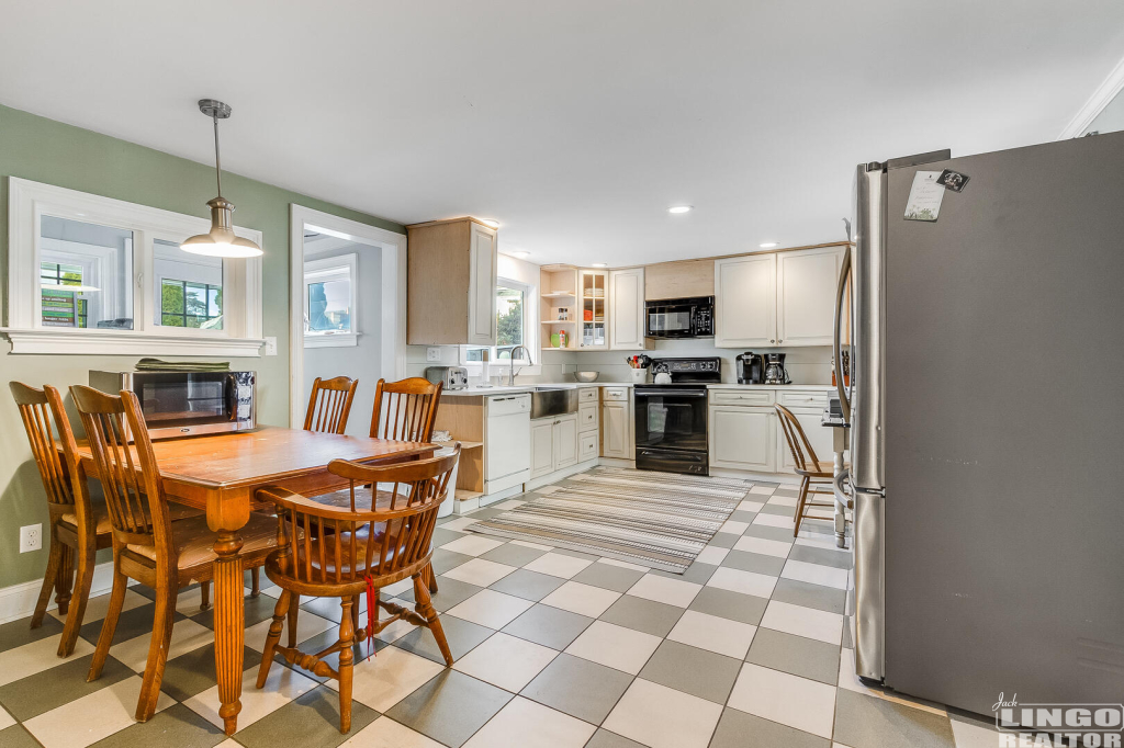 img_3464_613 3 OLIVE AVENUE  Rental Property