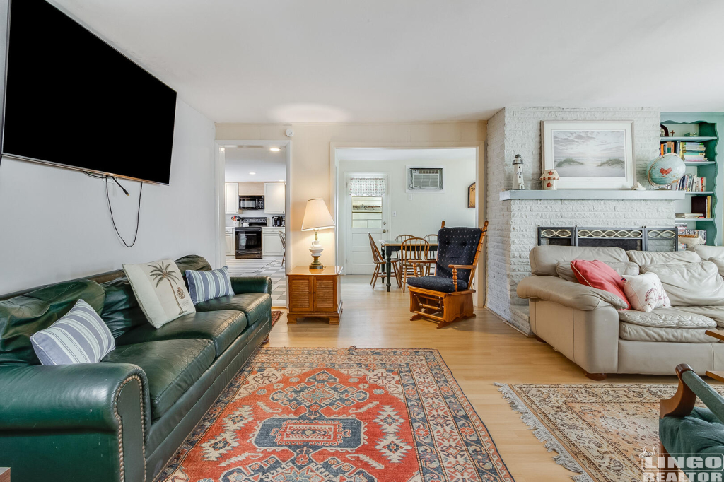 img_3470_46 3 OLIVE AVENUE  Rental Property