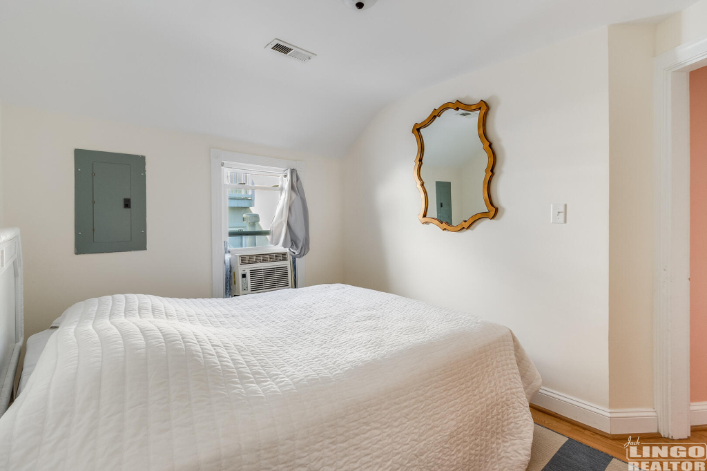 img_3524_293 3 OLIVE AVENUE  Rental Property