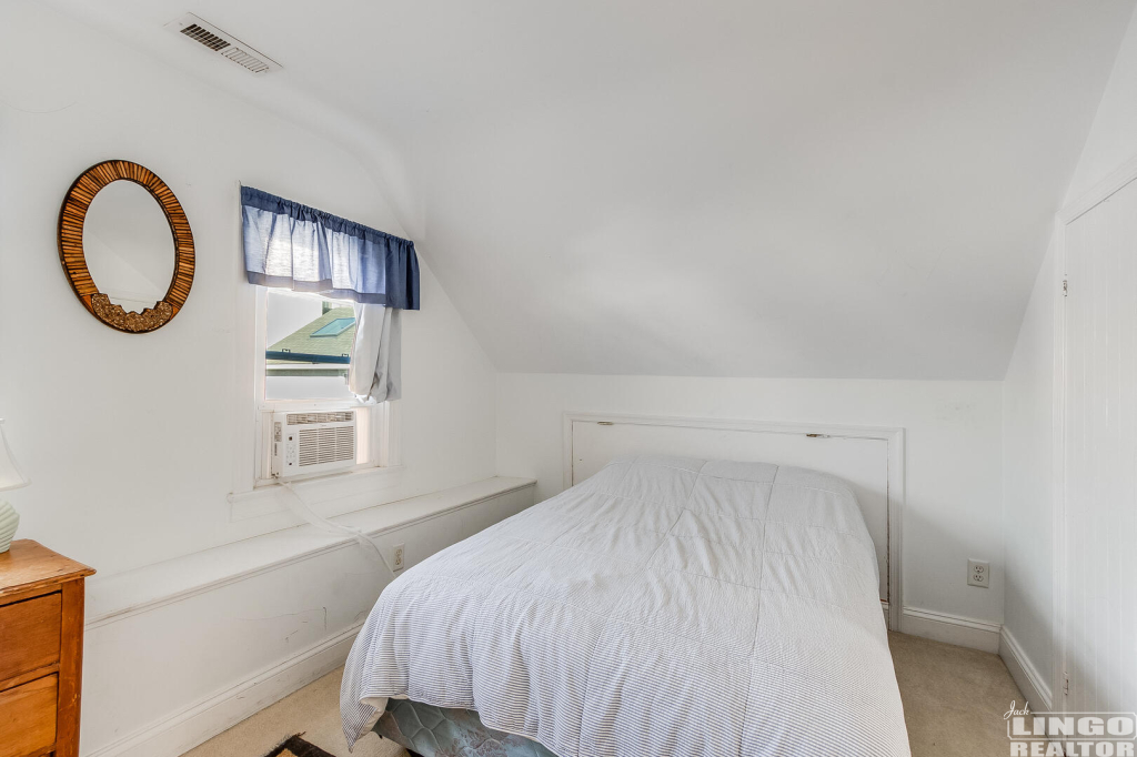 img_3548_900 3 OLIVE AVENUE  Rental Property