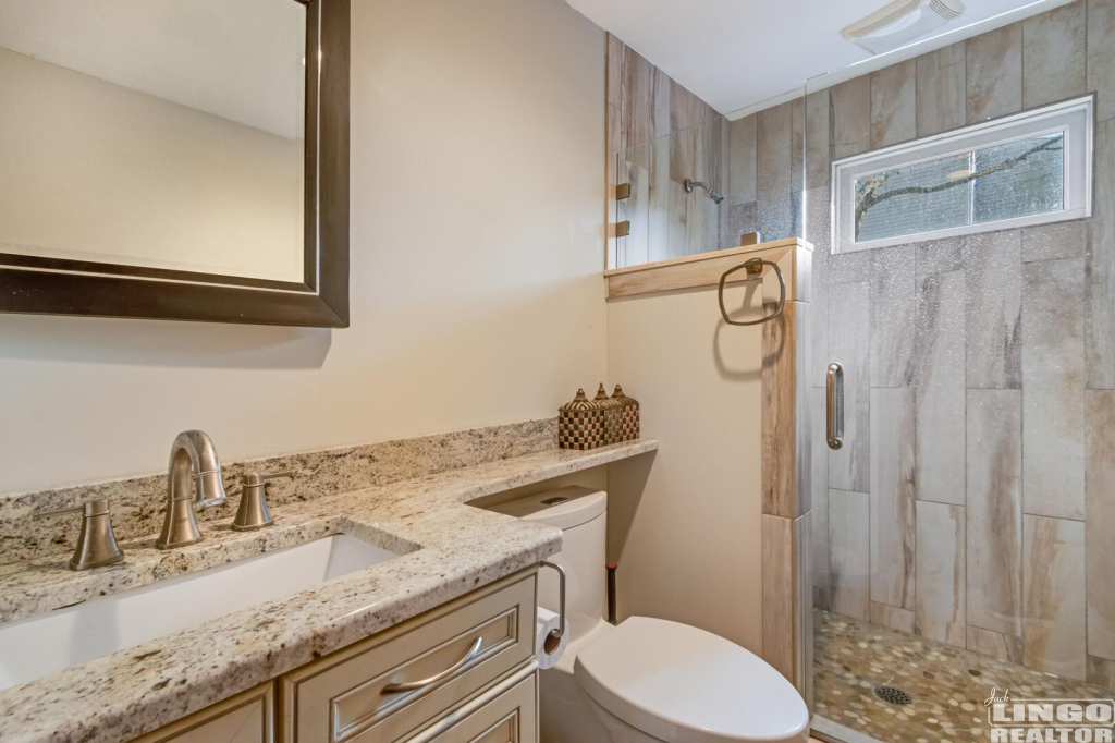 018_img_7185_686 20 PENNSYLVANIA AVENUE Rental Property 018_img_7185_686 20 PENNSYLVANIA AVENUE Rental Property