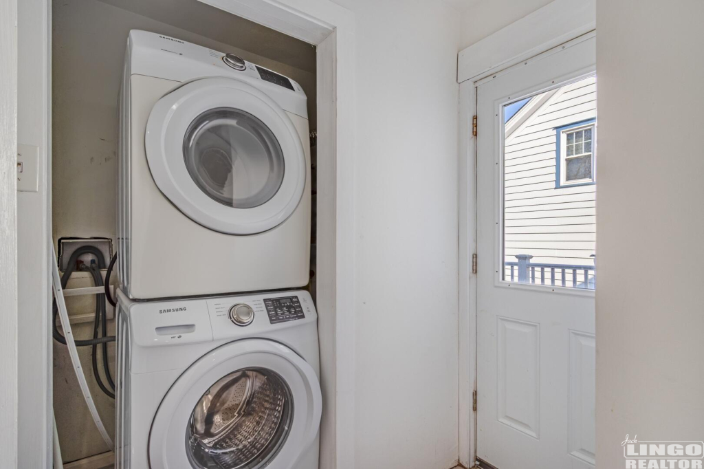 031_img_7230_380 20 PENNSYLVANIA AVENUE Rental Property 031_img_7230_380 20 PENNSYLVANIA AVENUE Rental Property