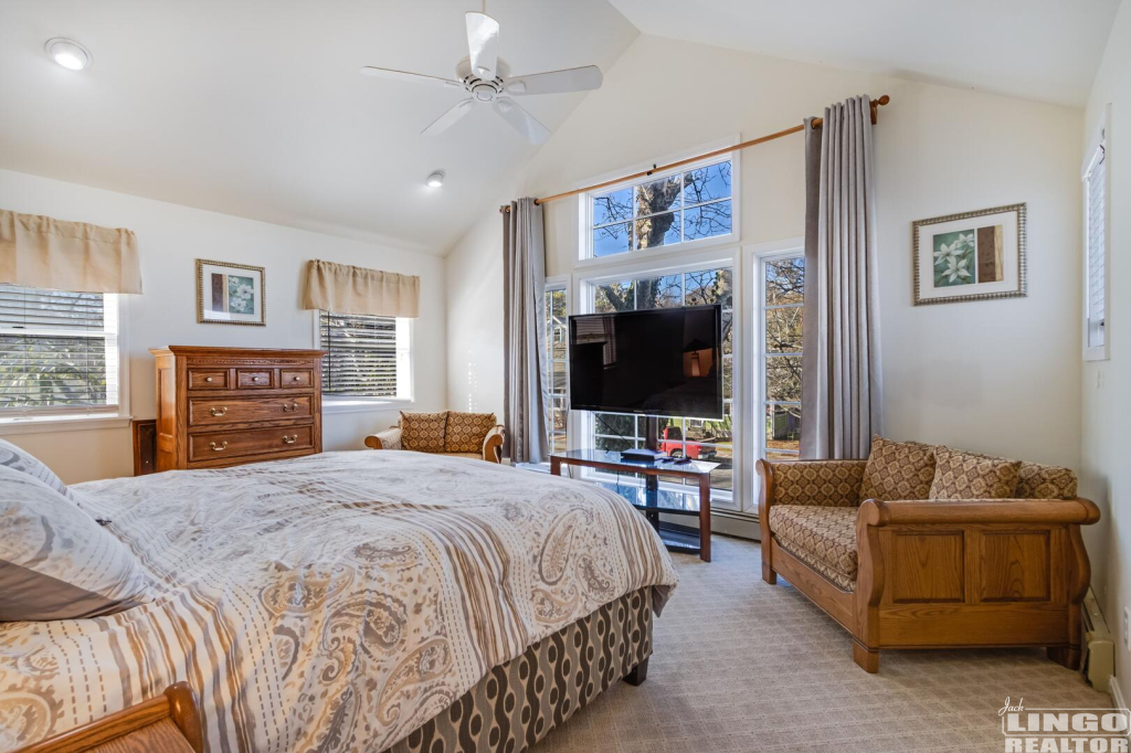 035_img_7242_229 20 PENNSYLVANIA AVENUE Rental Property 035_img_7242_229 20 PENNSYLVANIA AVENUE Rental Property