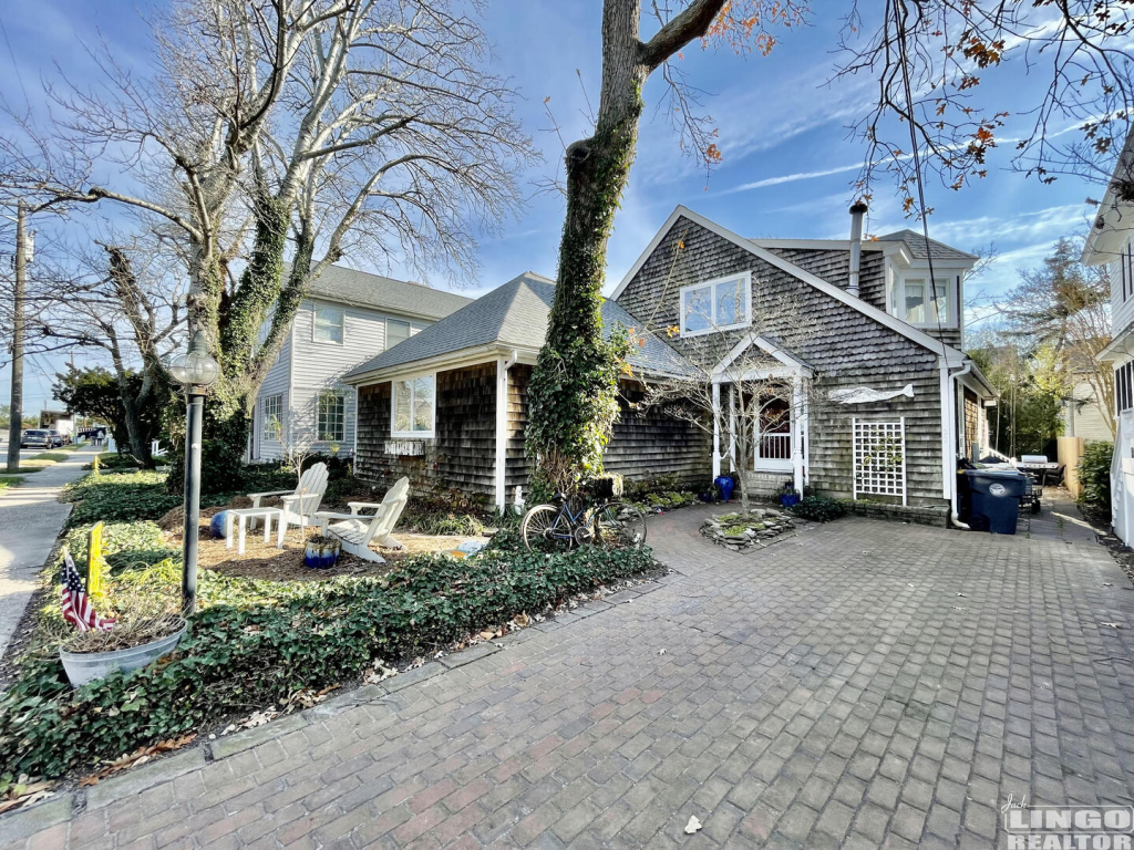 22 PENNSYLVANIA AVENUE Rental Property