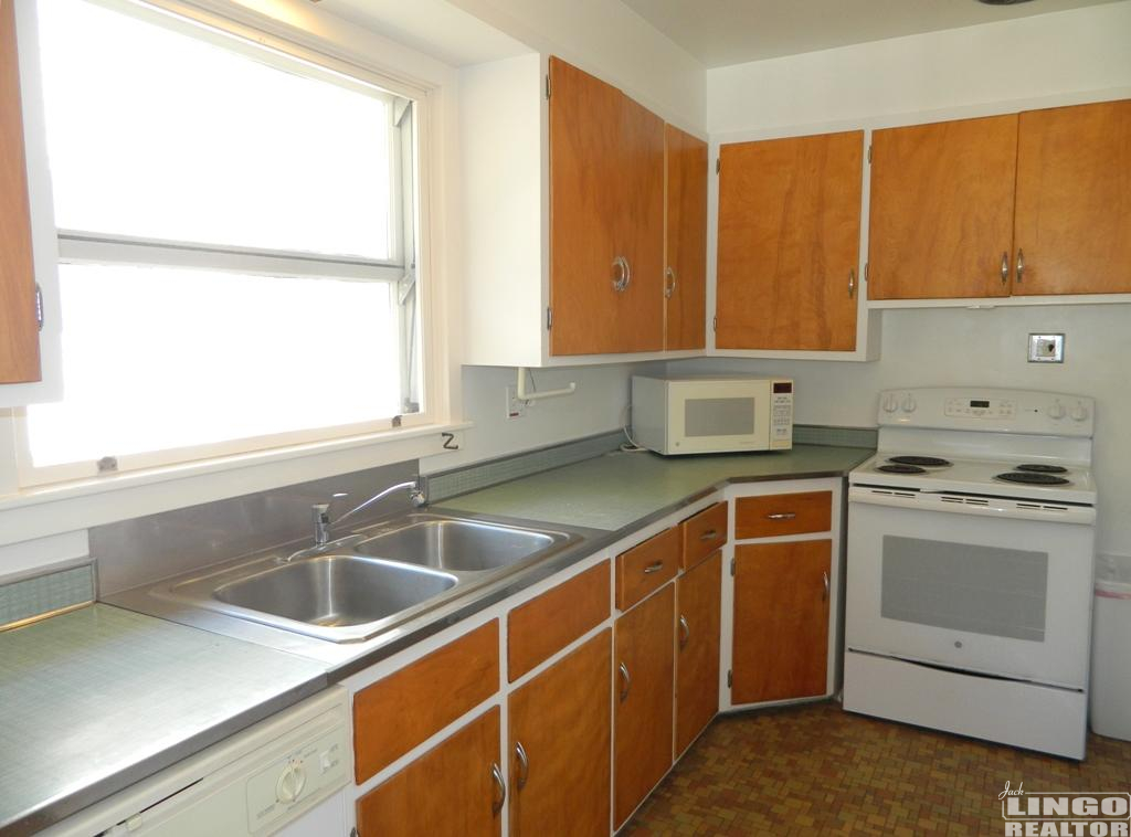 kitchen1 11 RODNEY STREET       Rental Property