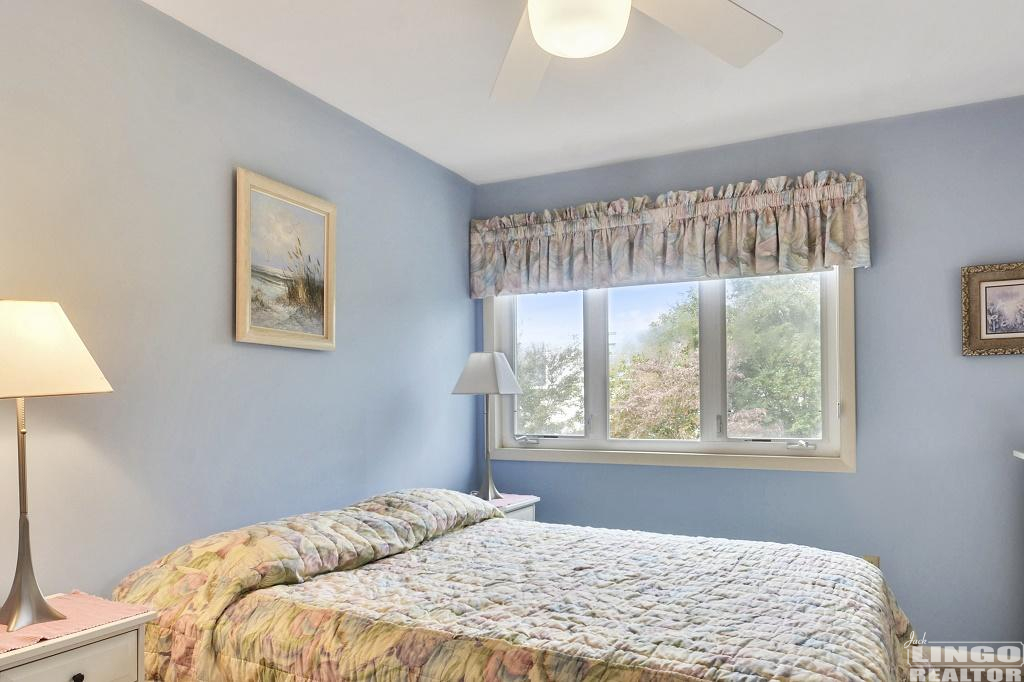 Upper_Level_Bedroom__DSC2019 308 SCARBOROUGH VILLAGE  Rental Property