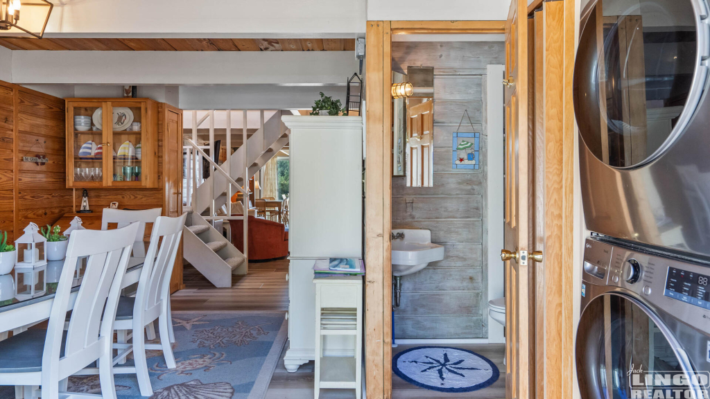 33+seastrand-1 2 SEA STRAND COURT #33 Rental Property