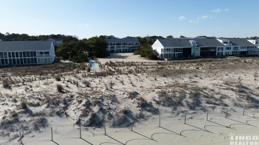 33+seastrandd-19 2 SEA STRAND COURT #33 Rental Property