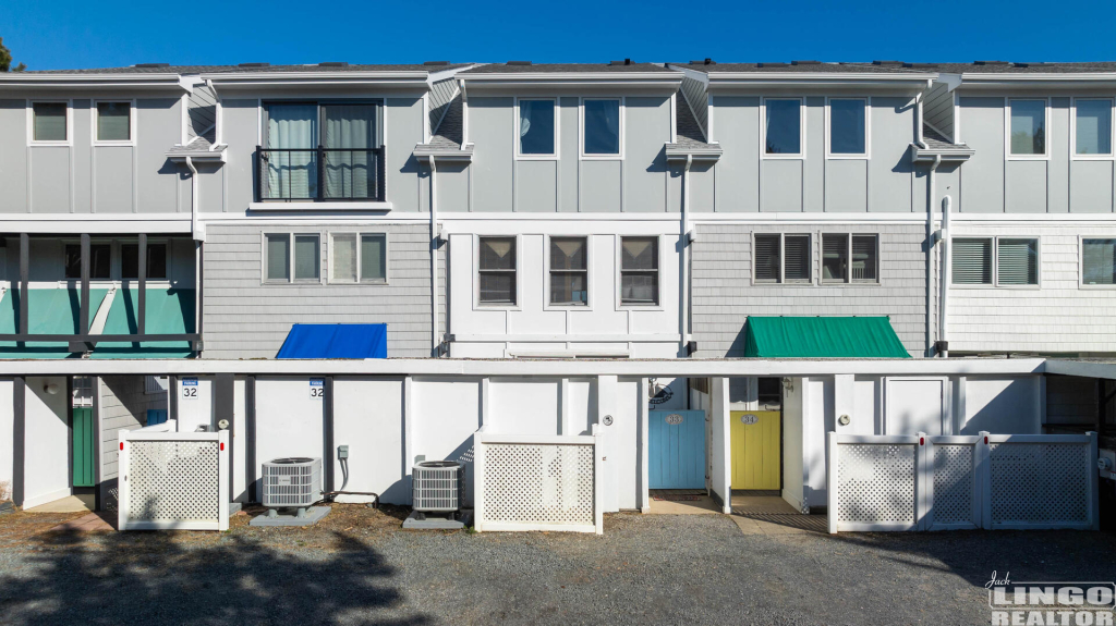 33+seastrandd-6 2 SEA STRAND COURT #33 Rental Property