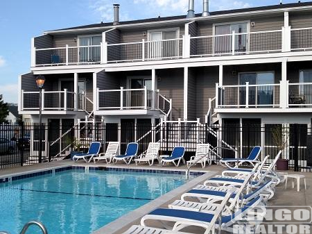 3+seabreeze+pool1 3 SEABREEZE VILLAGE  Rental Property