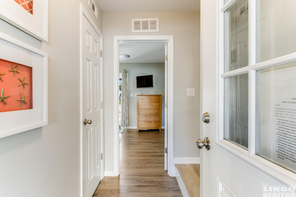 img_0559_552 3 SEABREEZE VILLAGE Rental Property img_0559_552 3 SEABREEZE VILLAGE Rental Property