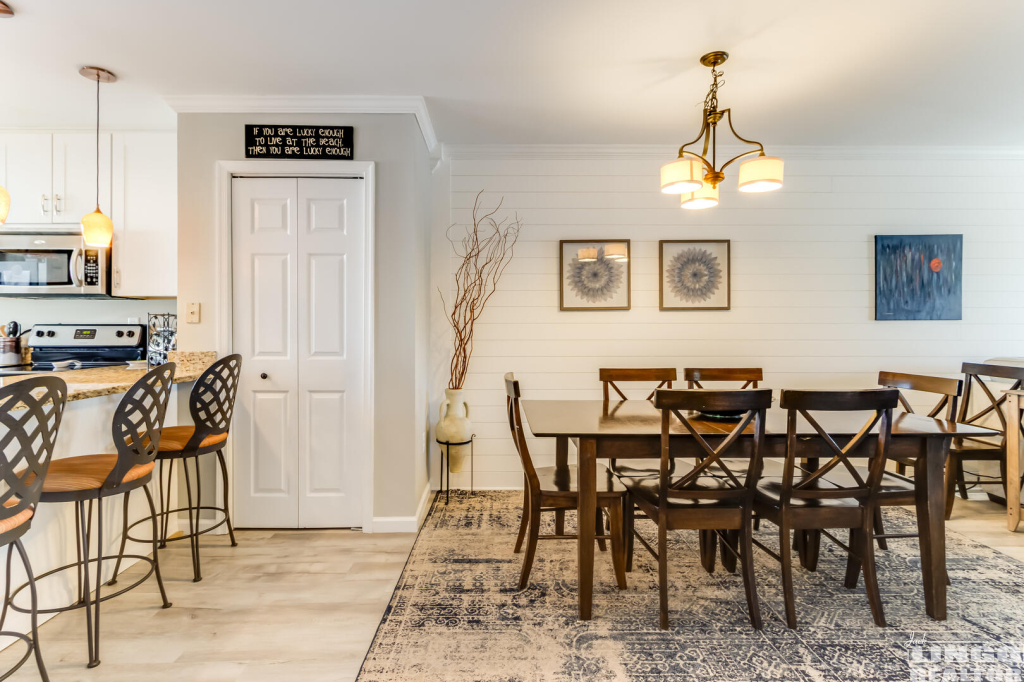 img_0571_205 3 SEABREEZE VILLAGE Rental Property img_0571_205 3 SEABREEZE VILLAGE Rental Property