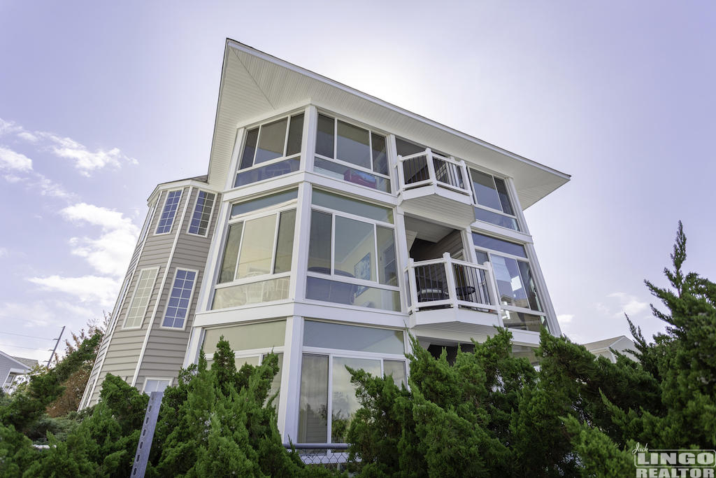 210 ANCHOR WAY Rental Property