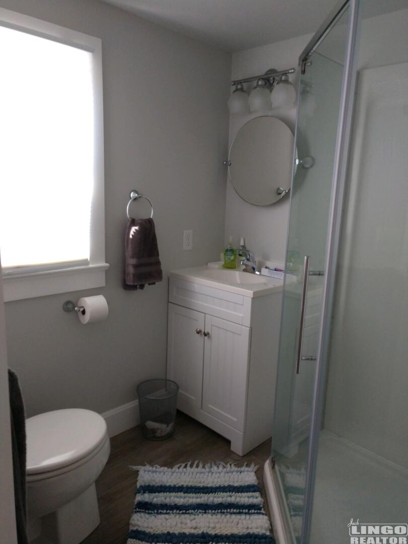 7a+Dickinson+bath 7A DICKINSON AVENUE  Rental Property