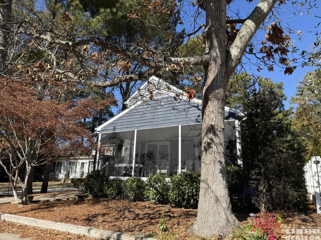 IMG_2612 119 ST LAWRENCE Rental Property IMG_2612 119 ST LAWRENCE Rental Property