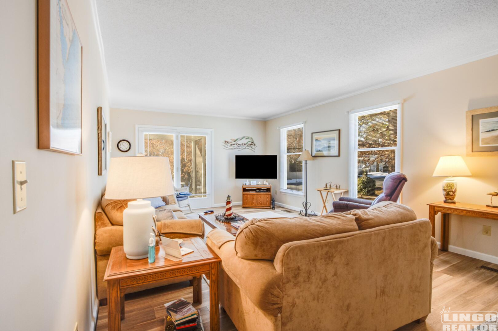 img_3110 119 ST LAWRENCE Rental Property img_3110 119 ST LAWRENCE Rental Property