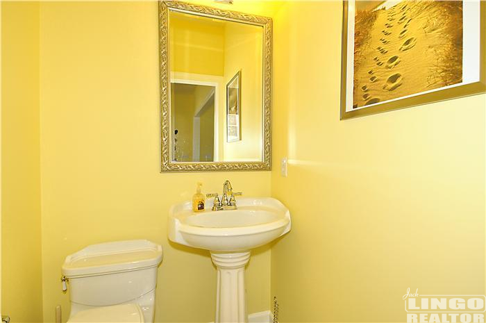 Web_Main_Level-Powder_Room 17 ST LOUIS STREET  Rental Property